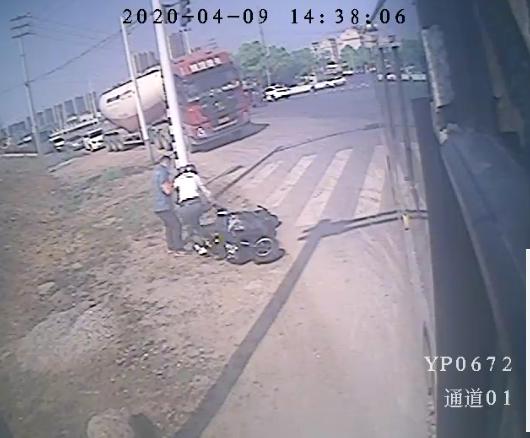 1586765735768644.png QQ截圖20200410141007.png