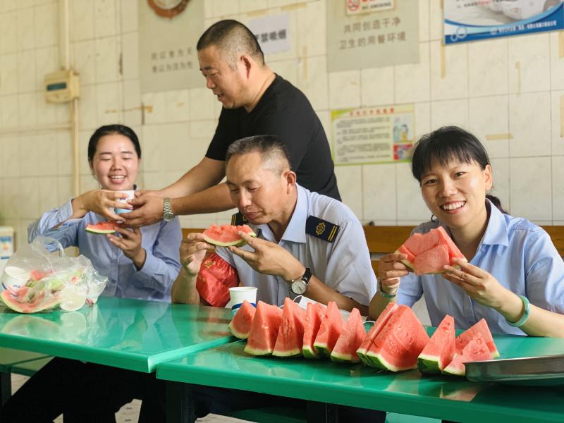 1596590416536574.jpg 019fcaa16a2c8e02f1ac4ca6ddf6984.jpg