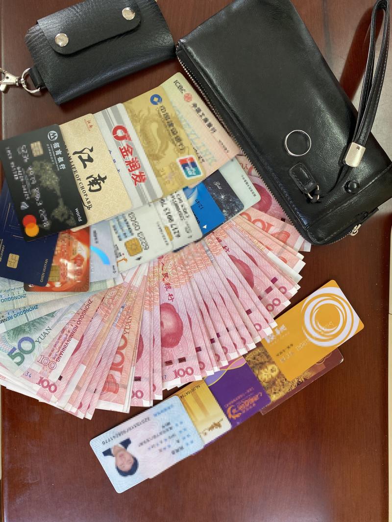 1613632299125965.jpg 85de6b4ee80cc38afcfcff607b309ff.jpg