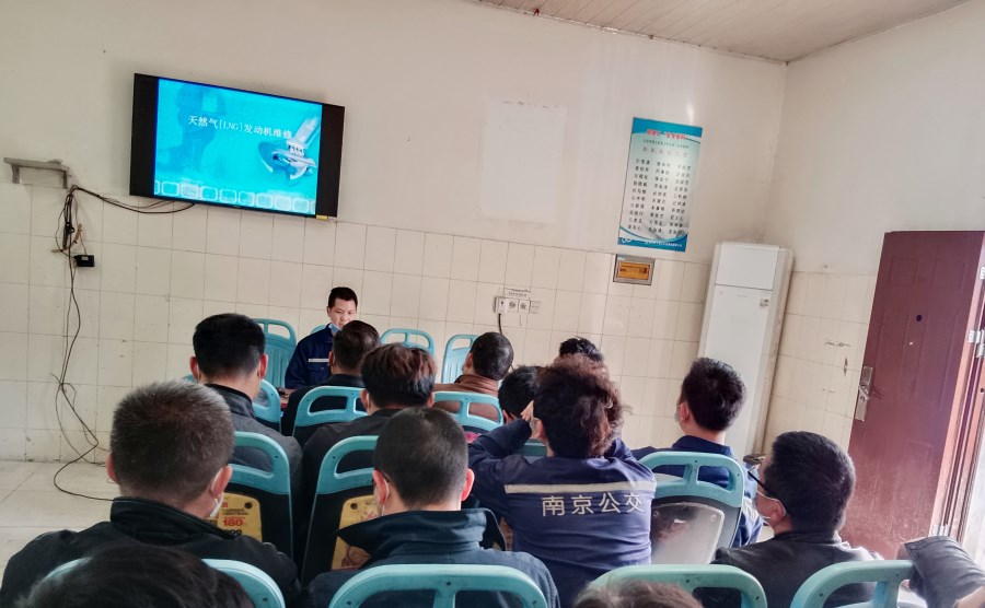 adc987ce6801f48a5a9ab77b8d15a39.jpg adc987ce6801f48a5a9ab77b8d15a39.jpg