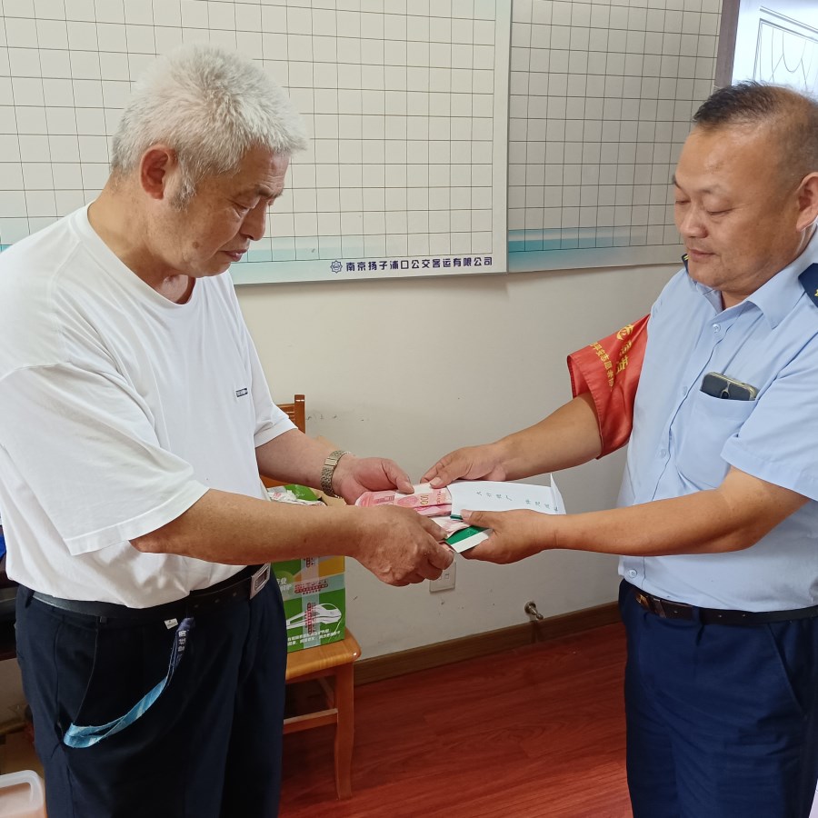 ef426cbcfcff1bebe9a9e96b1505ab3.jpg ef426cbcfcff1bebe9a9e96b1505ab3.jpg