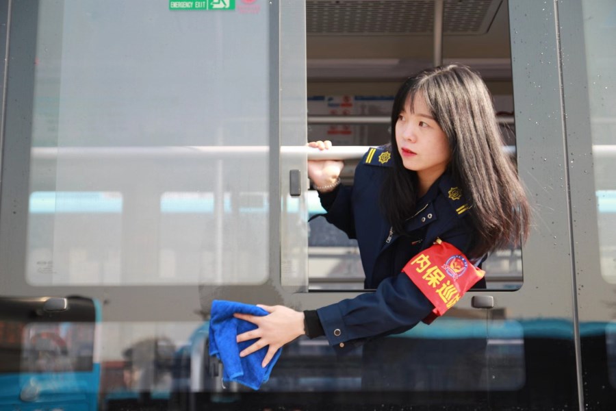 孔惠清潔車廂 (3).jpg 孔惠清潔車廂 (3).jpg