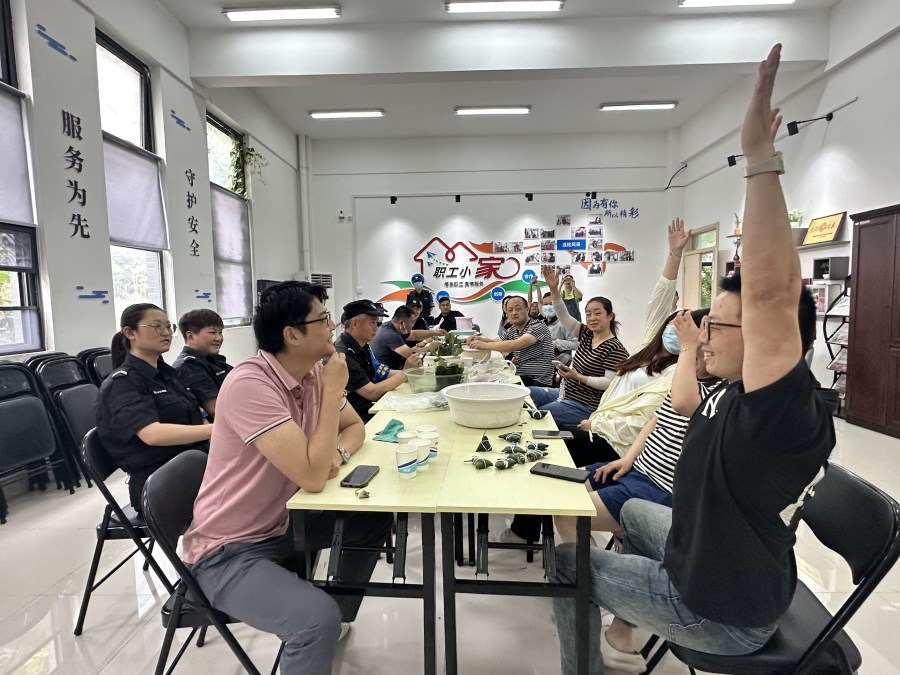 841bc1ce321ffb98135268a92ed467a.jpg 841bc1ce321ffb98135268a92ed467a.jpg