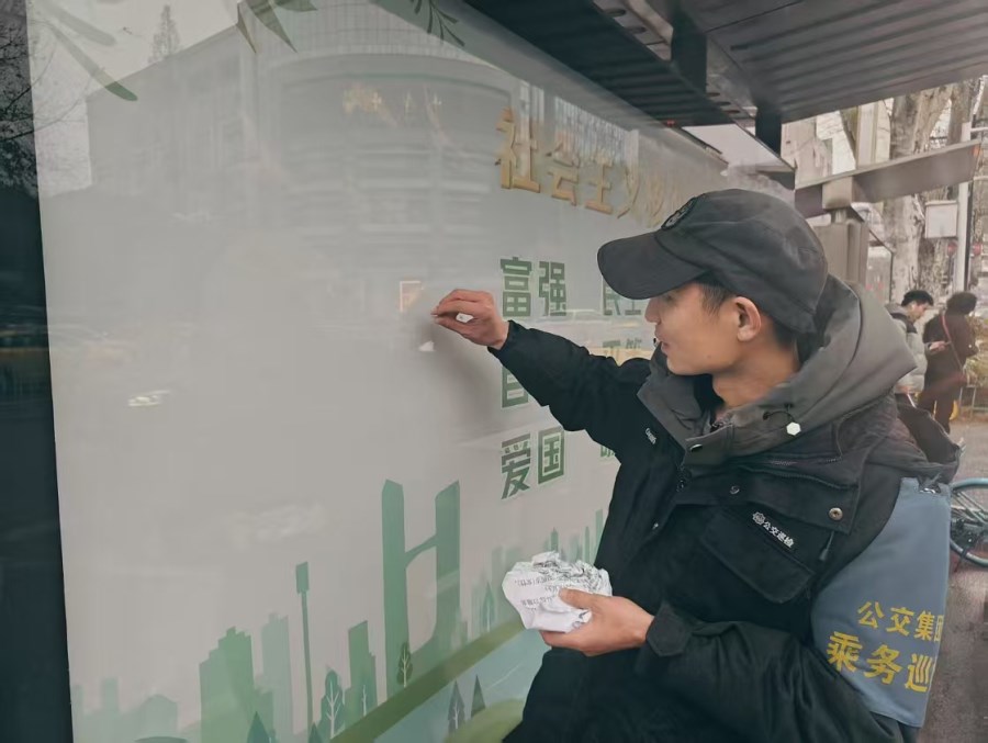 60d42786f06875612fa9dc9da066271.jpg 60d42786f06875612fa9dc9da066271.jpg