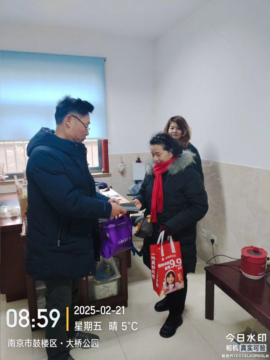 b9feea41c7dd99e328c6786afb08c0d.jpg b9feea41c7dd99e328c6786afb08c0d.jpg